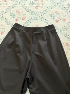 Chic Black Pleated High-Waisted Trousers