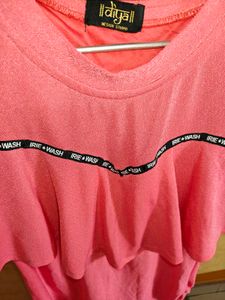 Chic Pink Ruffled Sleeveless Top
