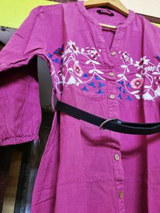Embroidered Pink Kurta