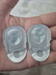 1pair of Bausch + Lomb iConnect Contact Lenses