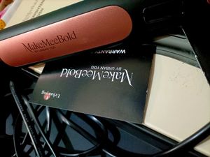 New MakeMeBold Hair Straightening Brush