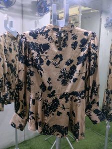 Floral Print Peplum Top