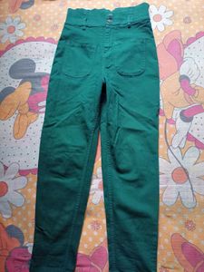Green High-Waisted Boyfriend fit jeans