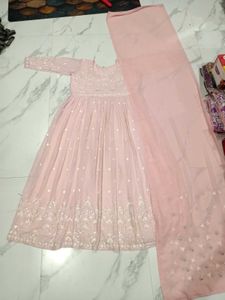 Elegant Embroidered Pink Kurta Set XL