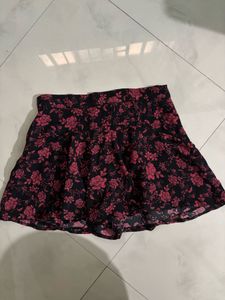 Zara Floral Print Mini Skirt