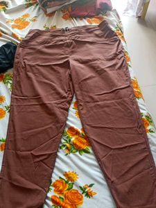 4 Pairs of Women's Pants xxxlsize