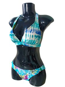 Bikini Set Size M Beachwear For Resort &amp; Travel🧳