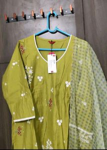 Beautiful Olive Green Kurta Set with Dupatta