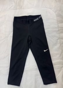 Nike Pro Women's Capris