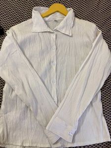 Lightweight Textured Button-Up Shirt