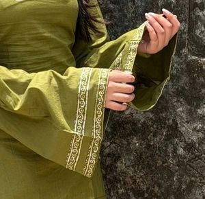 Olive Kurti