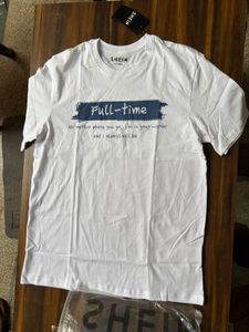 Trendy White Graphic Tee