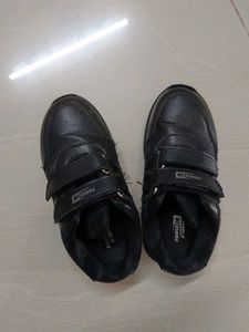 Force 10 by Liberty Black Shoes(6 years best fit)
