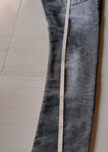 Bundle of men's jeans