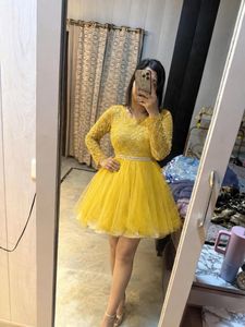 Stunning Yellow Embellished dress💖