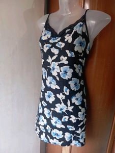 Floral Print Nightgown with Lace Trim