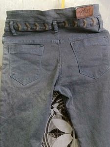 Light Wash Skinny Jeans