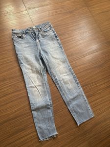 Light Wash Distressed Jeans