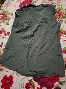 Sleeveless Collared Button-Up Top