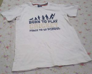 “Classic white t-shirt and gray paint cool Collect