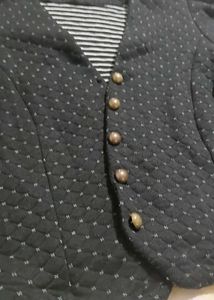 Chic Quilted Blazer with Gold Buttons