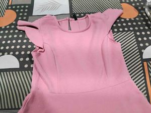 Chic Pink Flutter Sleeve Dress
