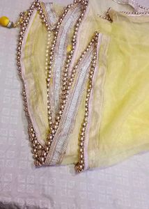 Elegant heavy Yellow Dupatta with Pearl