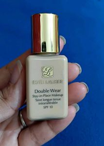 Estee Lauder Foundation