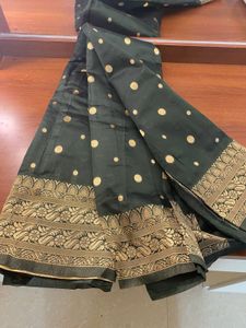 Elegant Dark Green Saree with Gold Polka Dots