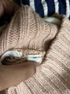 GAP Pink Sweater Womens