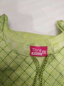Stylish Women's Kurta Set