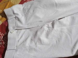 perfect white trouser for casual..