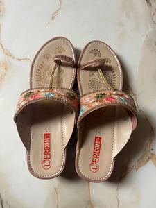 Embroidered Kolhapuri Sandals