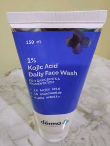 The Derma Co. 1% Kojic Acid Face Wash