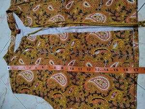 Stylish Paisley Print Sleeveless Vest