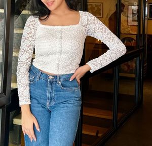 Elegant Lace Long Sleeve Top