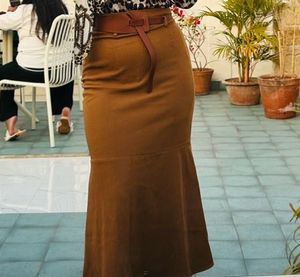 Chic Suede Mermaid Midi Skirt