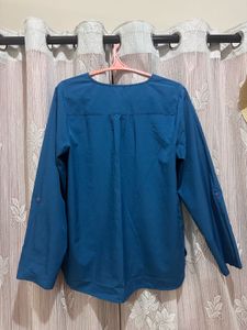 Teal Blue V-Neck Button-Up Tunic Top