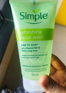 Simple Refreshing Facial Wash
