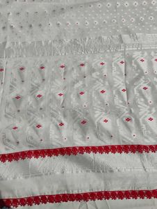 Elegant White Saree with Red Border JAMDANI