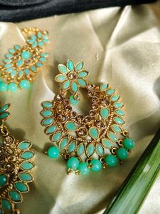 Ethnic Mint Light Green Earrings With Mangtika