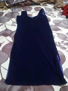 blue sleavless kurta pretty