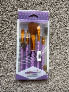 New Makeup Brush Set