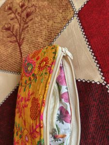 Embroidered &amp; Mini Handbag Set
