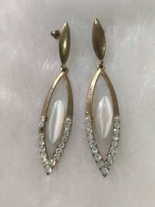 Elegant Drop Earrings with White Stones