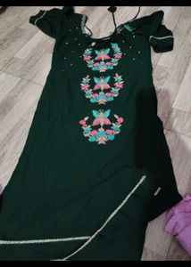 Embroidered Kurta With Dhoti Pants