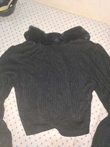 Black Faux Fur Trimmed Cropped Jacket