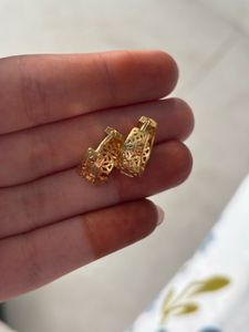 SET OF 5 anti-tarnish earrings