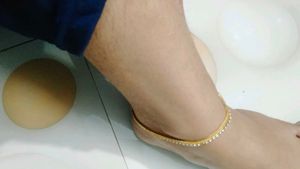 Elegant Gold Anklet with Stones