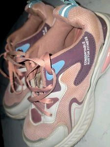 Comfortable Pink Running Shoes UK 3